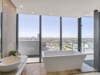 73 / 155 Adelaide Terrace, East Perth