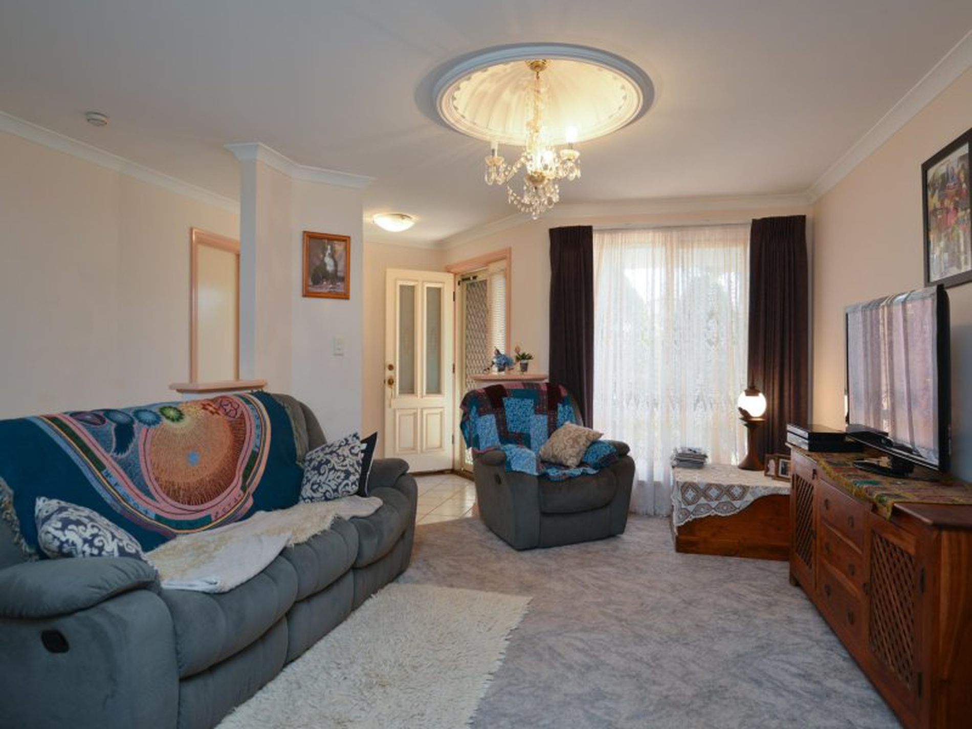 11 Galbraith Street, Somerville