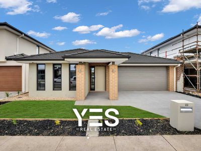 19 Danthonia Avenue, Point Cook