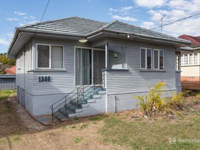 1366 Logan Road, Mount Gravatt