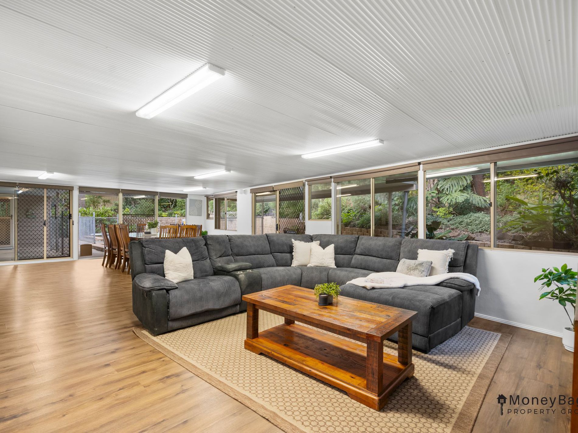 139-147 Brushwood Crescent, Cedar Grove