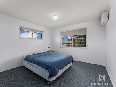 4 / 13 Booval Street, Booval