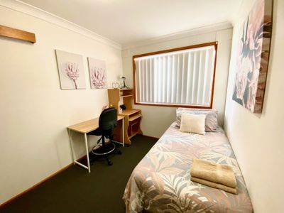 3 / 52 Bushman Street, Parkes