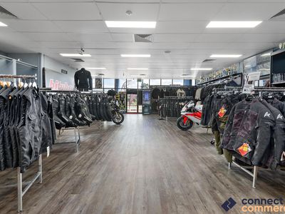 6 / 142 Siganto Drive, Helensvale