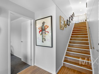 12 Apolline Drive, Kingston