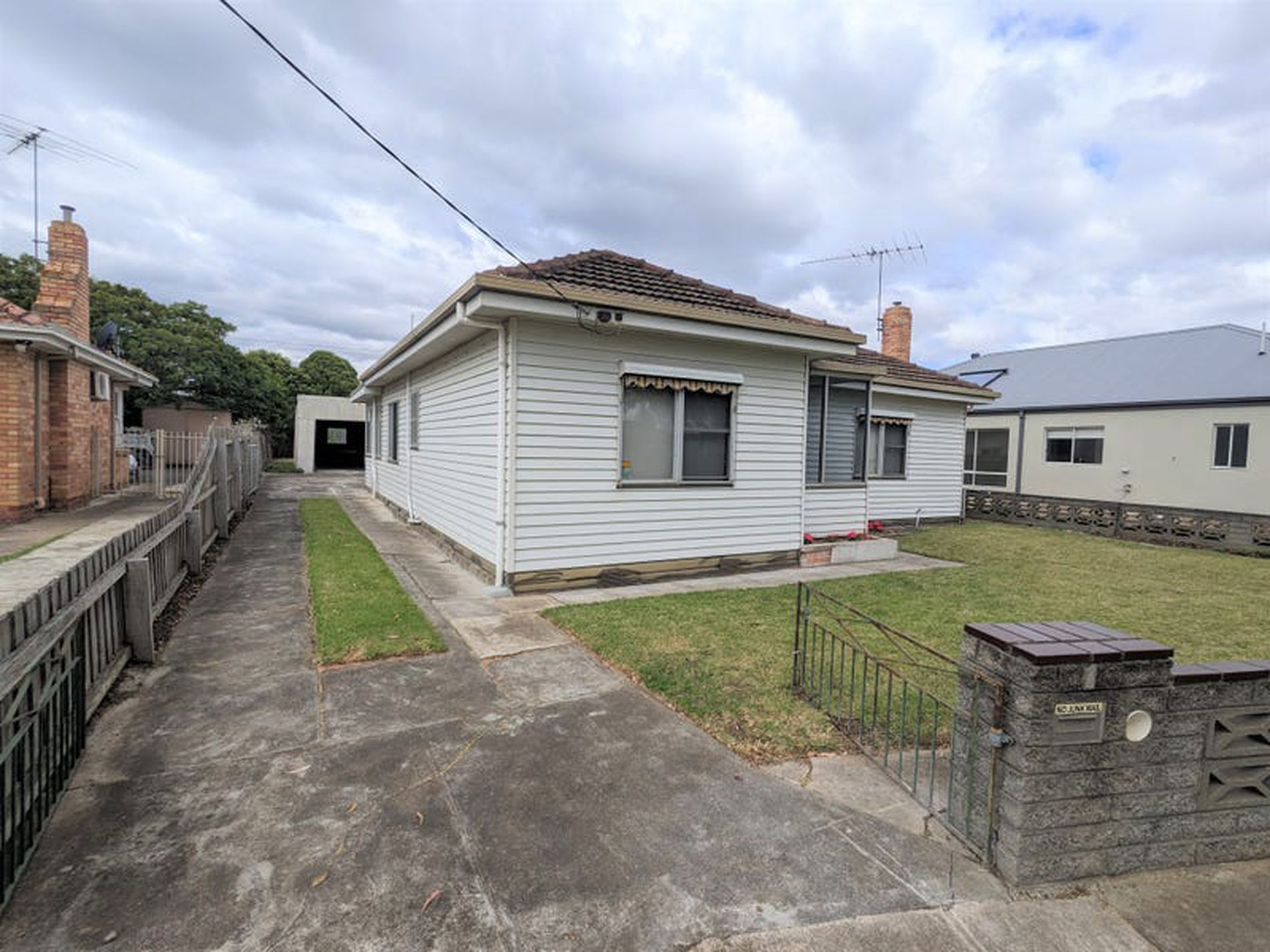 2 Murchison Court, Herne Hill
