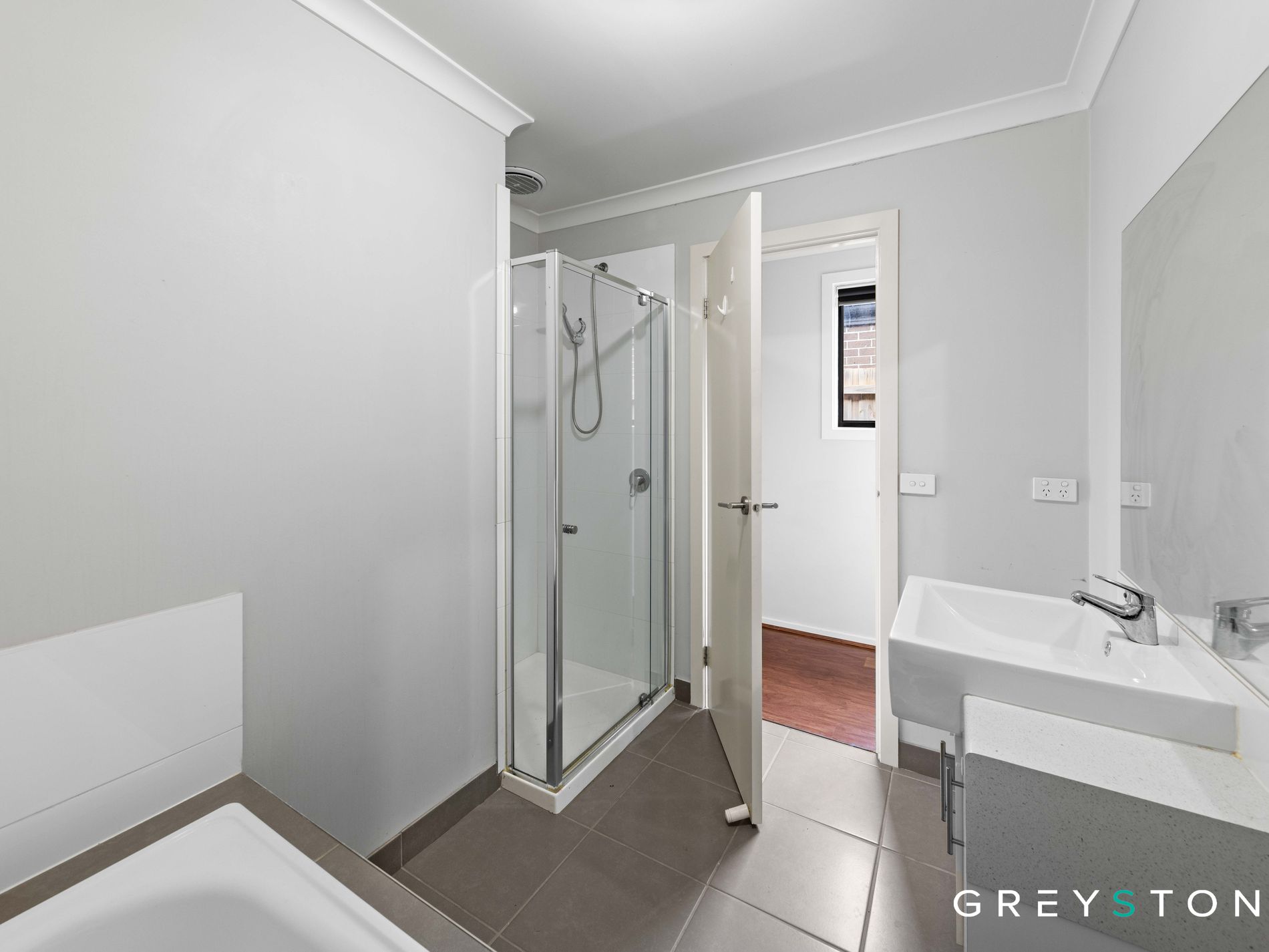 16 Abbott Street, Melton South