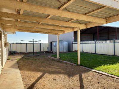 1 Crawfords Road, Werribee South