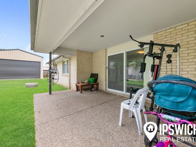 19 Williams Street, Lowood