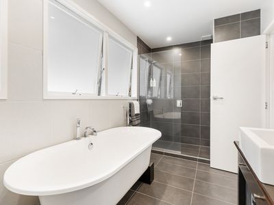 62B Te Atatu Road, Te Atatu South