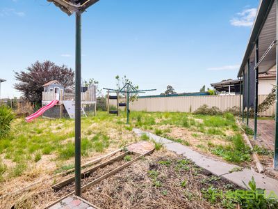 32 Hennessy Street, Horsham