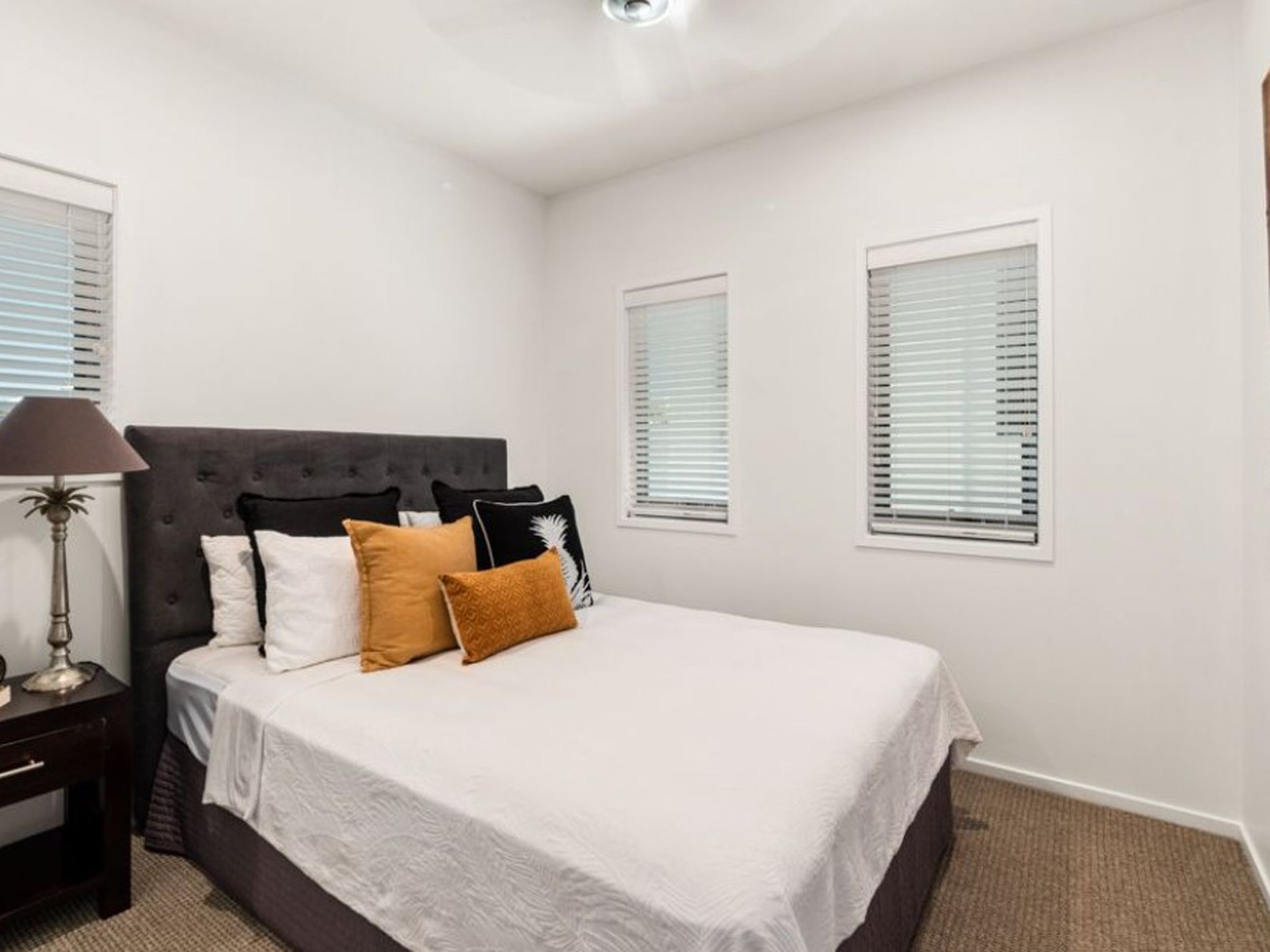 2 / 115 Peregian Springs Drive, Peregian Springs