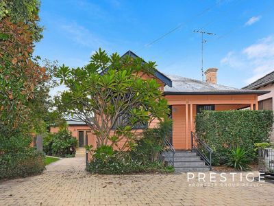 13 Short Street, Banksia