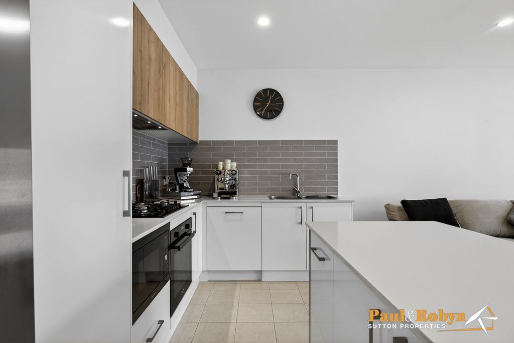 11A Woodberry Avenue, Coombs