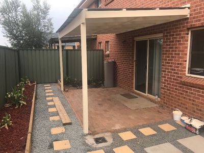1 / 2 Roberts Road, Casula