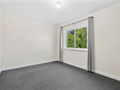 2 / 15 Corvus Place, Rockingham