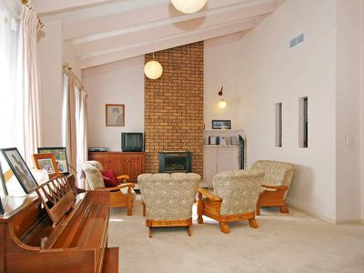 37 Karoonda Rd, Booragoon