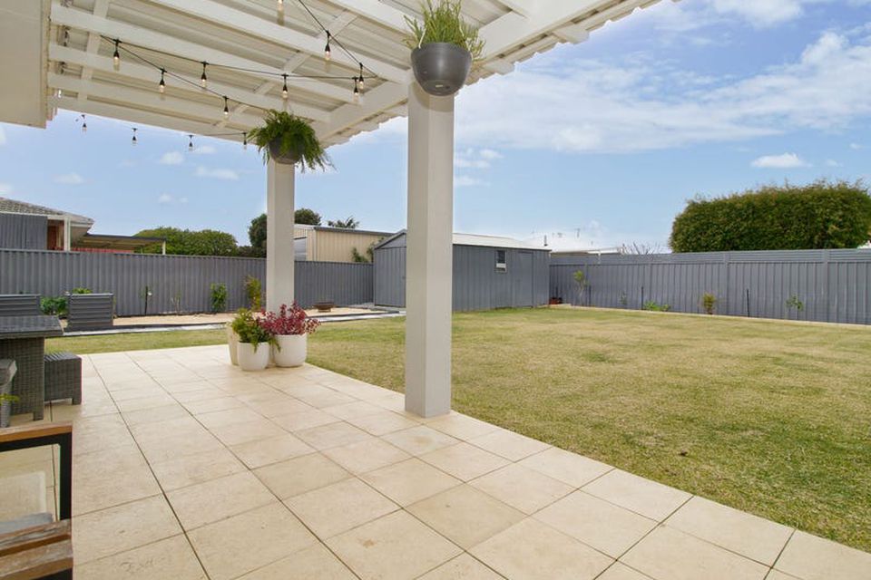19 Waikiki Road , Safety Bay
