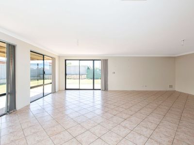 64 Mosedale Avenue, Usher