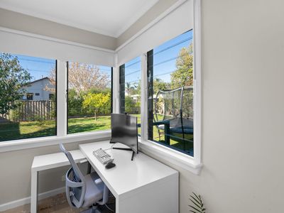 4 Howe Street, Seymour