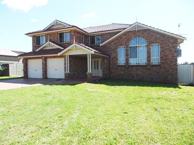 24 Tenterfield Avenue, Hoxton Park