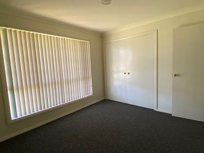 11 Wren Place, Dubbo