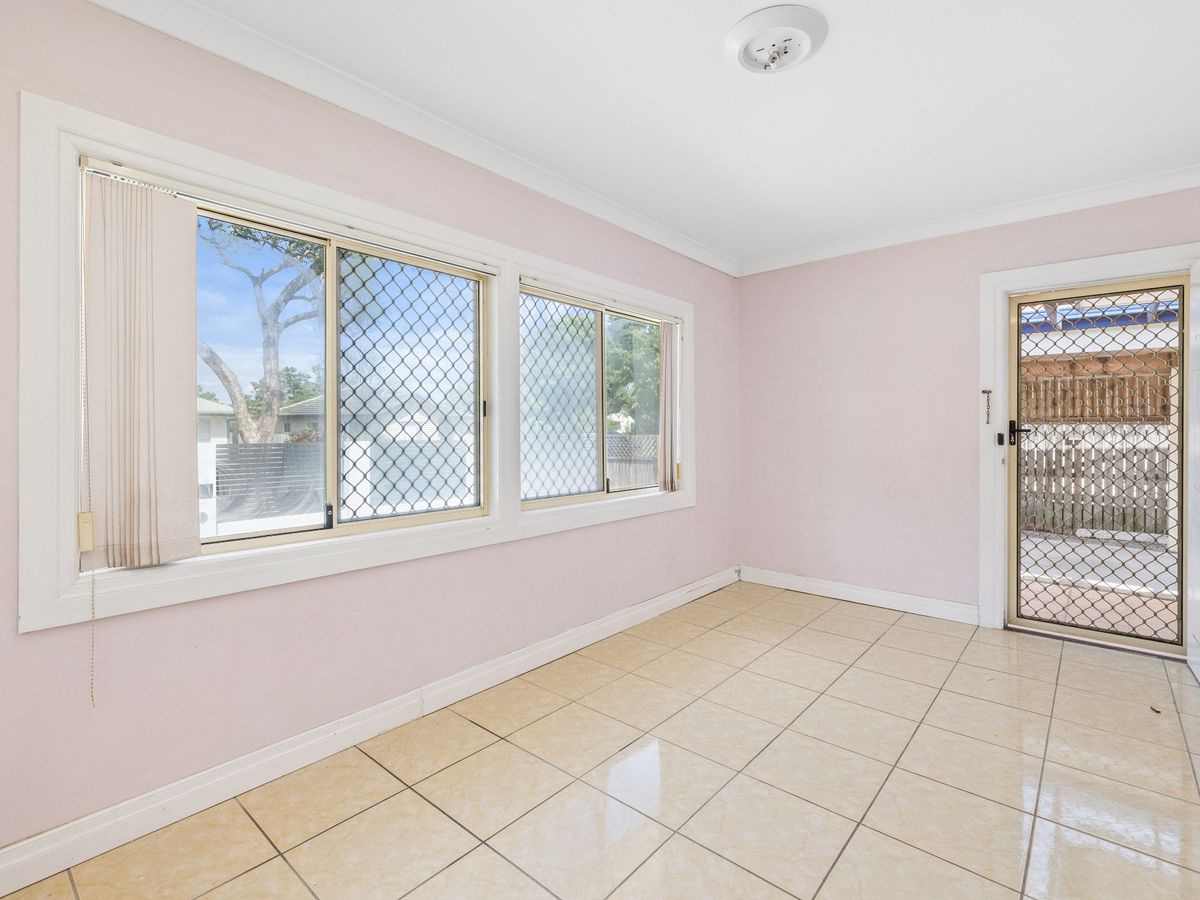 5 Frangipani Street, Inala
