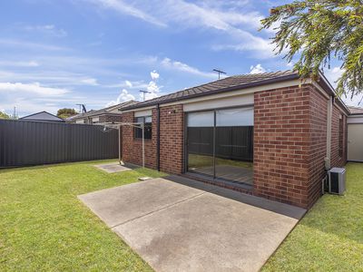 10 Heracles Lane, Cranbourne West