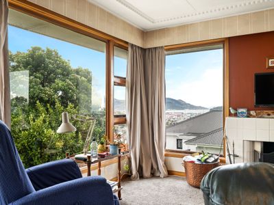 15 Middleton Road, Kew