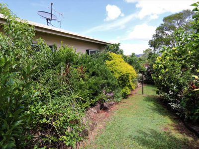 17 Tardent Street, Atherton
