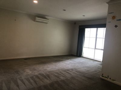 1/34 Bayswater Road, Croydon