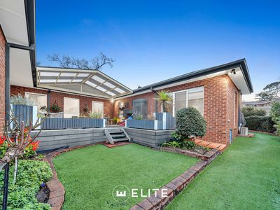 6 Ascot Rise, Berwick