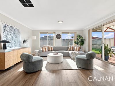 5 Hazlett Way, Canning Vale