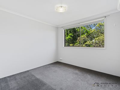 5 / 16 ROSEWOOD AVENUE, Broadbeach