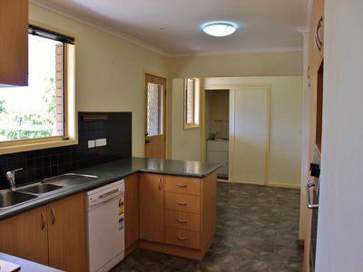 6 Wallaby Avenue, Kangaroo Flat