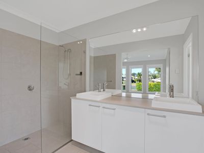 30 Correa Close, Tuncurry