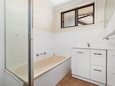 707 LAVIS STREET , Albury