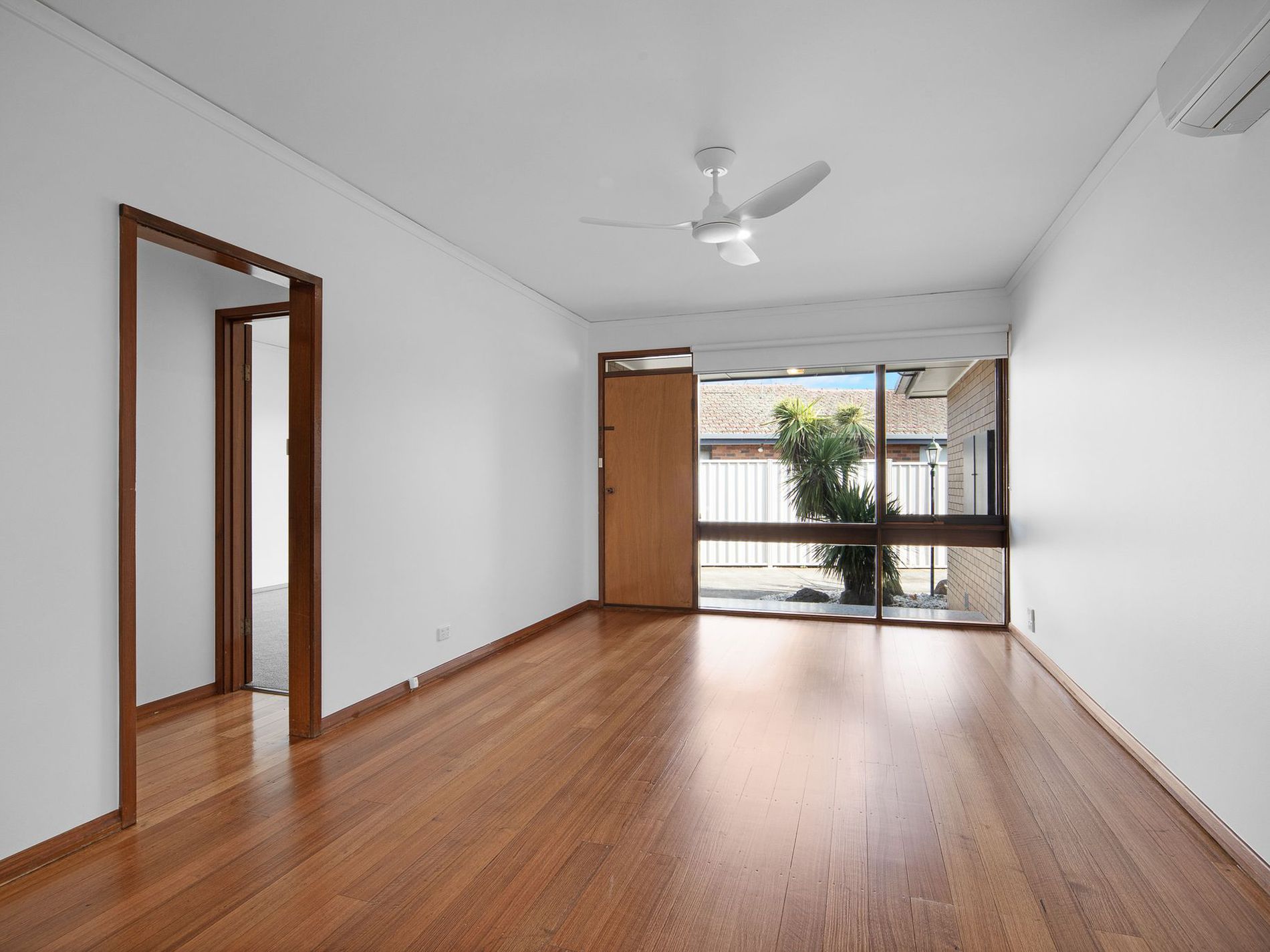 2 / 9 Rainsford Street, Werribee