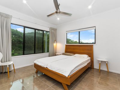 25 Huxley Crescent, Oonoonba