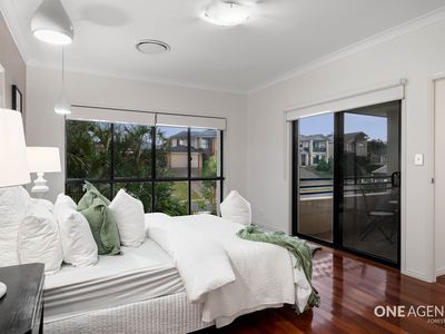 192 Lakeside Avenue, Springfield Lakes