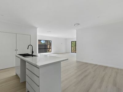 19 DRAGONFLY DRIVE, Seymour