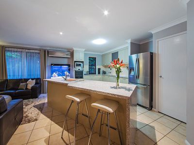 52 gordon crescent, Wakerley