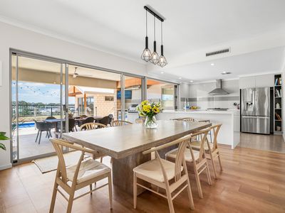 43 Holloways Ridge, Secret Harbour