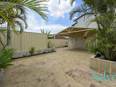 10 / 4 Hepworth Way, Noranda