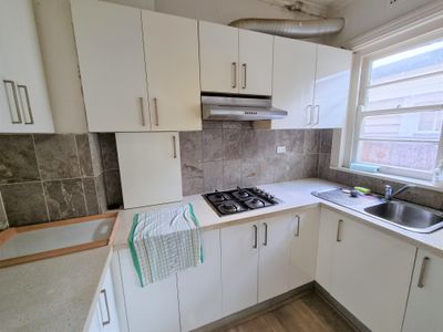 1 / 3 Park Avenue, Ashfield