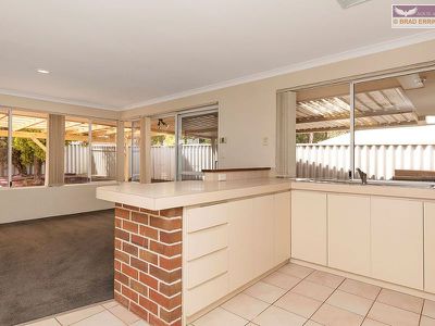 48 Brilliant Rise, Stratton