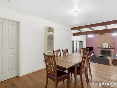 67 Torquay Road, Belmont