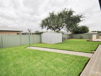 9 Nepean Place, Dubbo