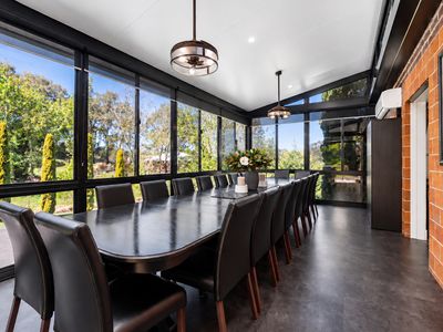 1188 Padman Drive, West Albury