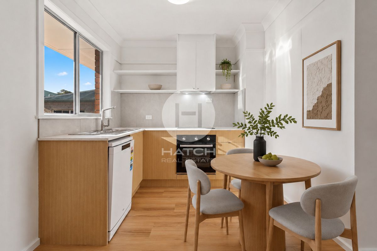 Modern 1-Bedroom Unit with Private Courtyard – Prime Location, Boutique Complex